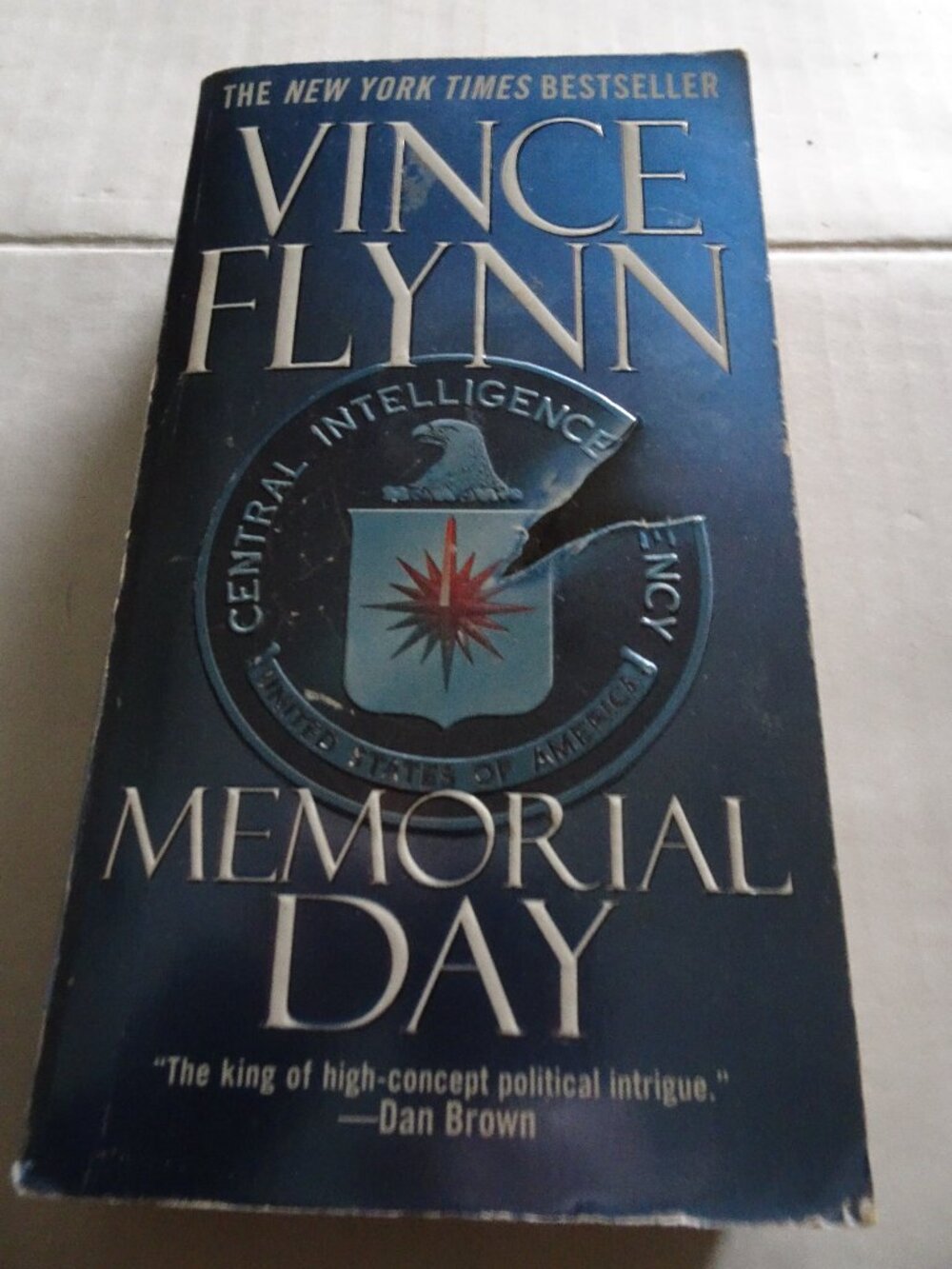 Memorial Day by Vince Flynn - A Mitch Rapp Novel - Paperback - 2005